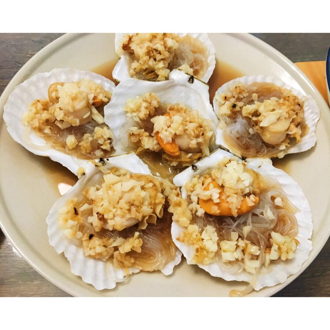 蒜蓉粉丝蒸扇贝