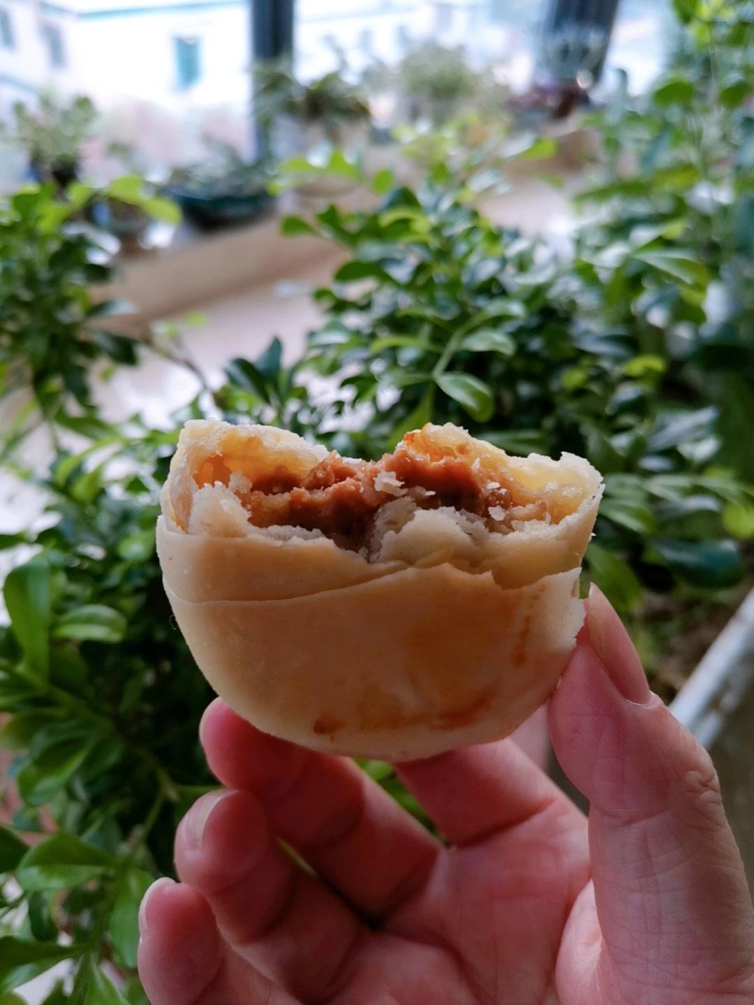 【鲜肉月饼】秋天的第一颗月饼，一口爆汁，酥香掉渣！