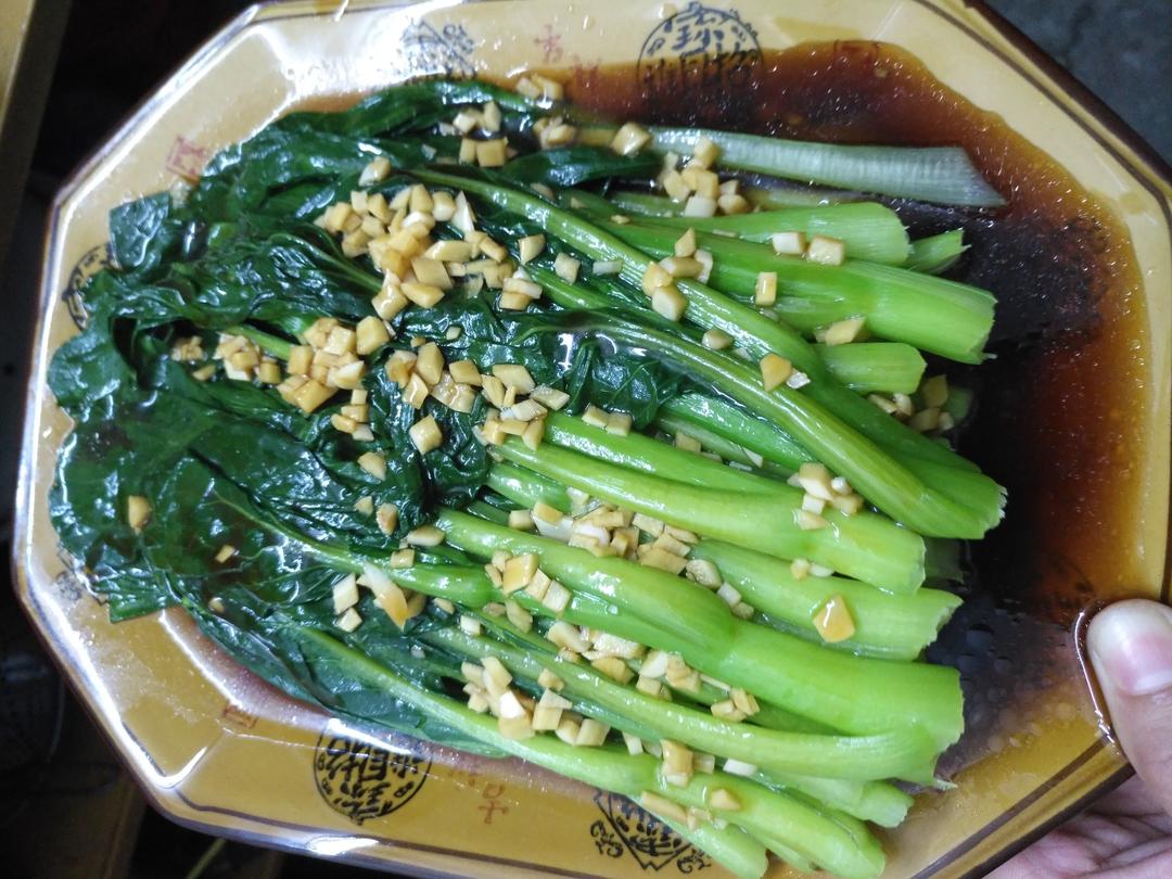 白灼菜心