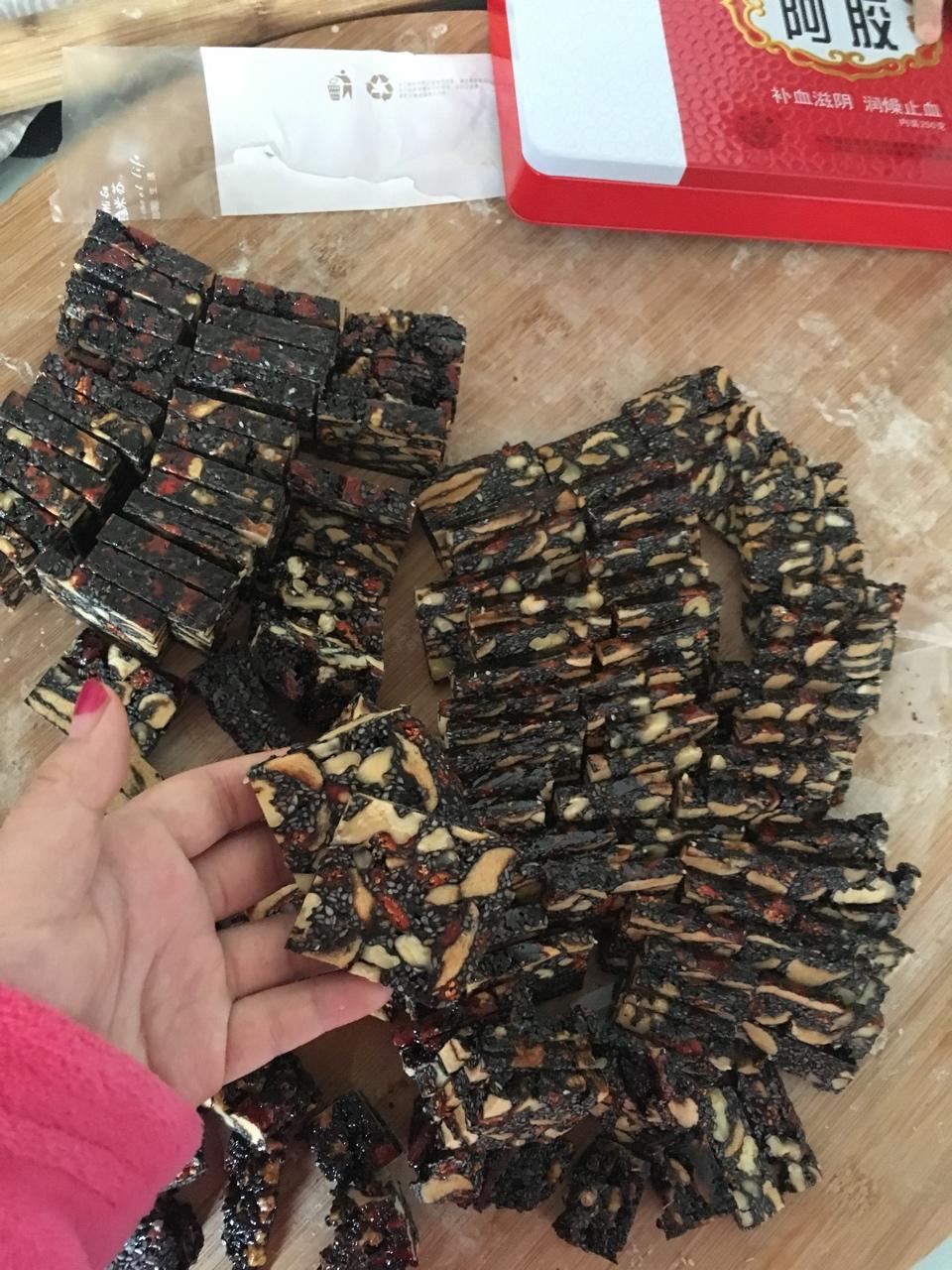 阿胶糕固元膏