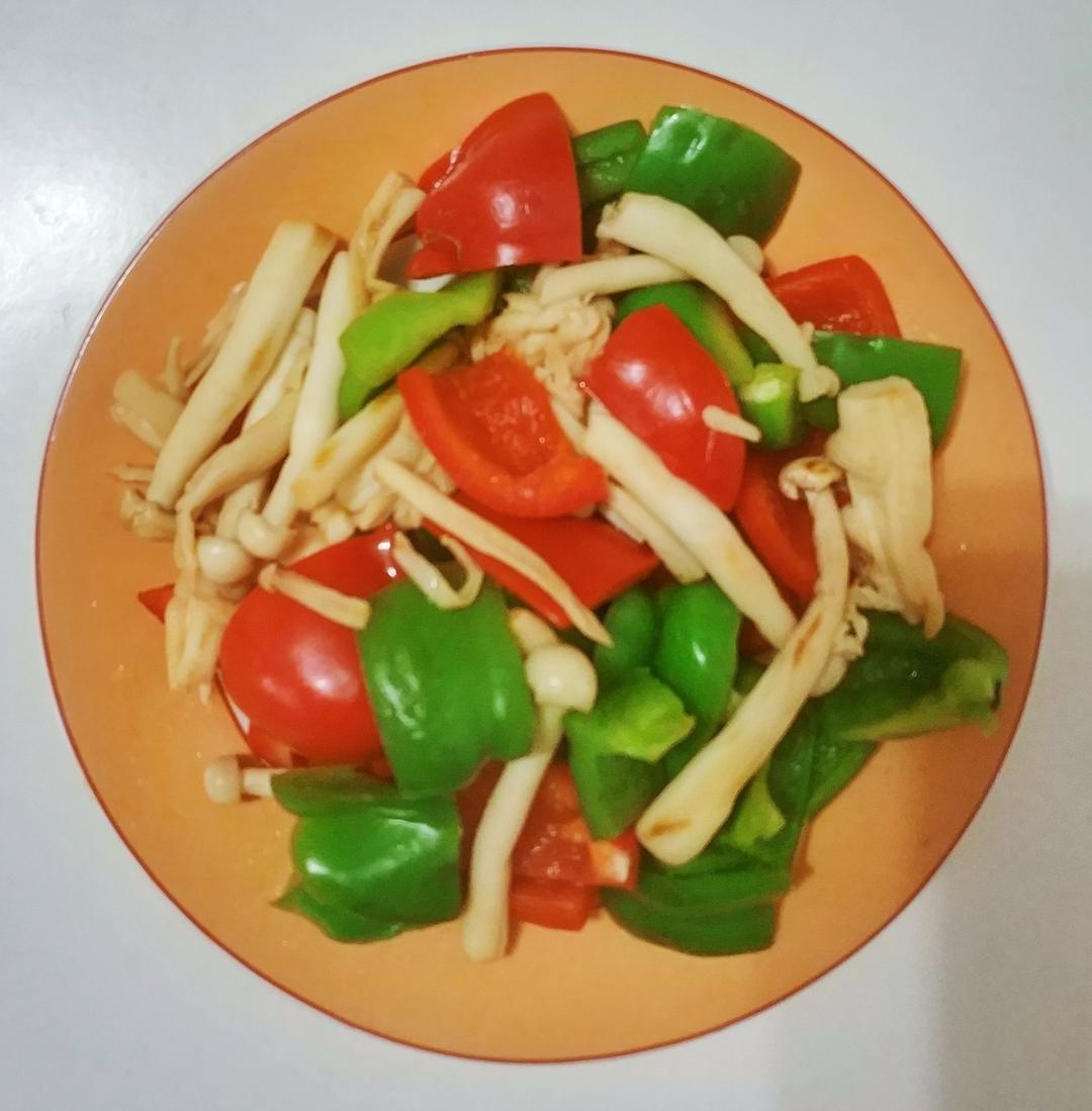 彩椒炒蘑菇