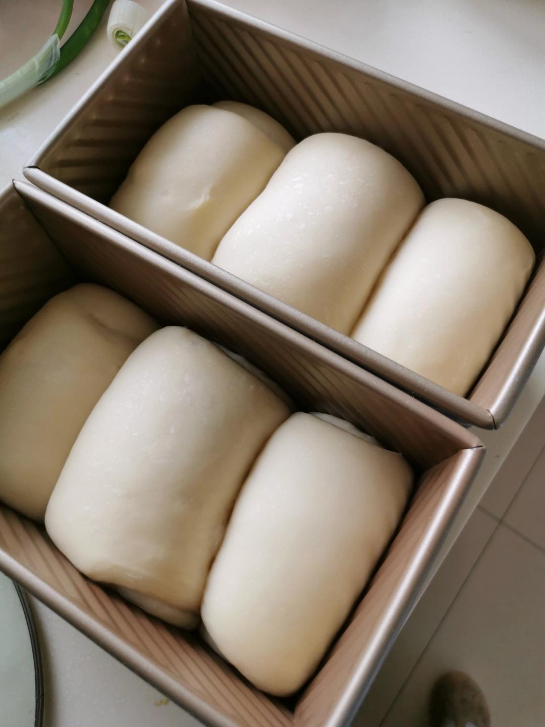 基本鲜奶吐司
