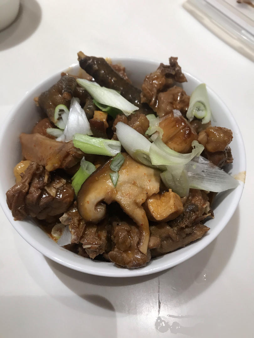 香菇板栗焖鸡