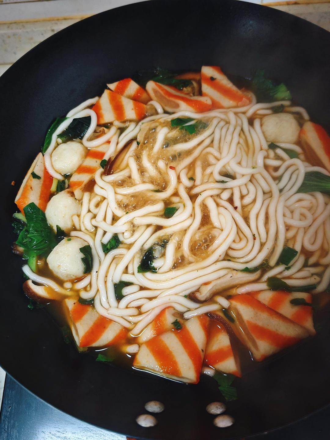 好吃到汤都喝光的「麻辣土豆粉」