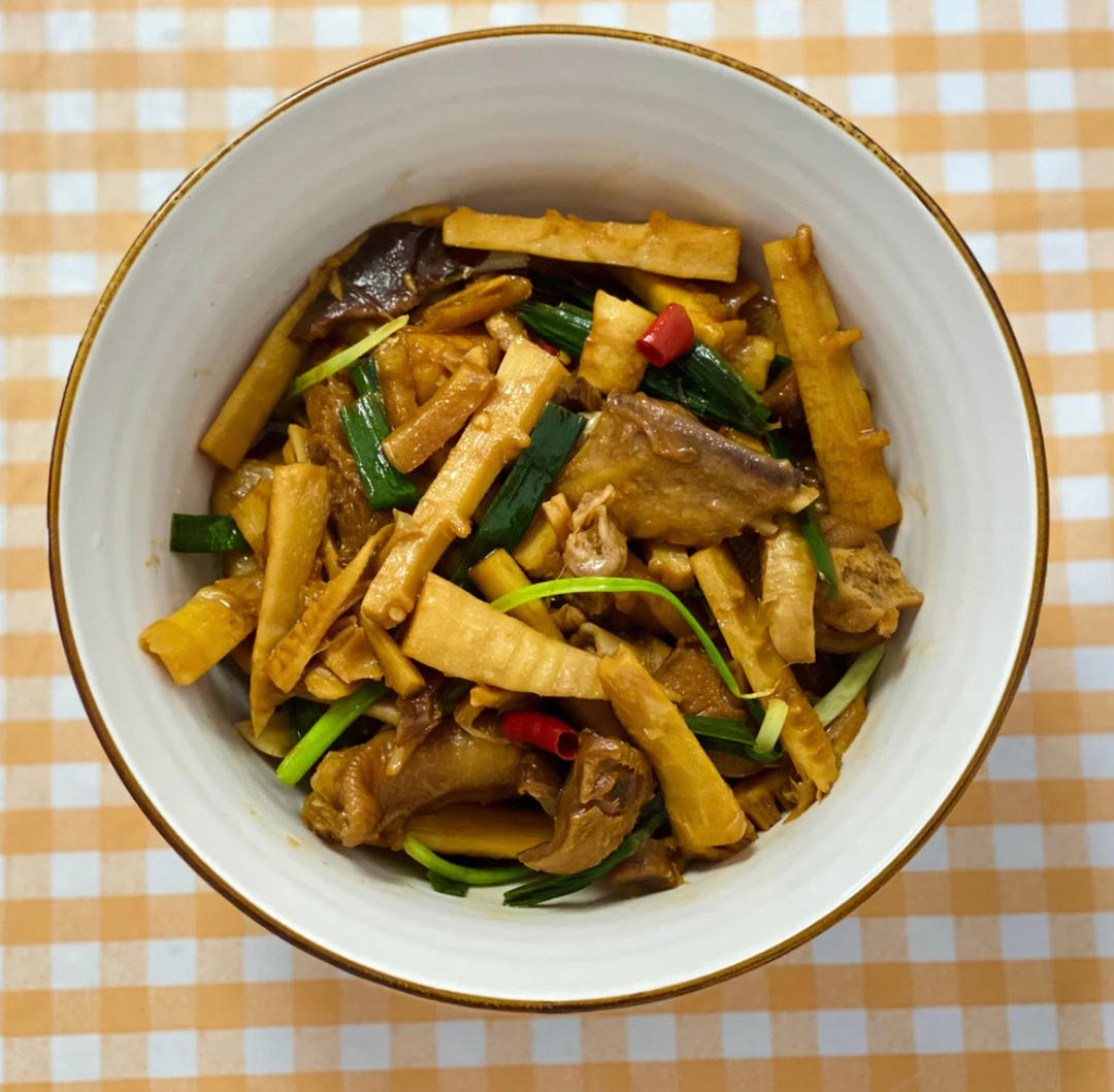 笋焖鹅，最是一抹酱香鹅肉耐不住！