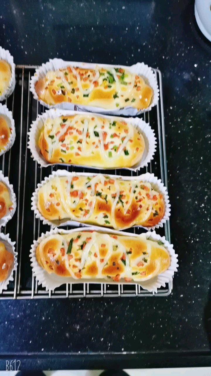 香葱火腿肉松面包