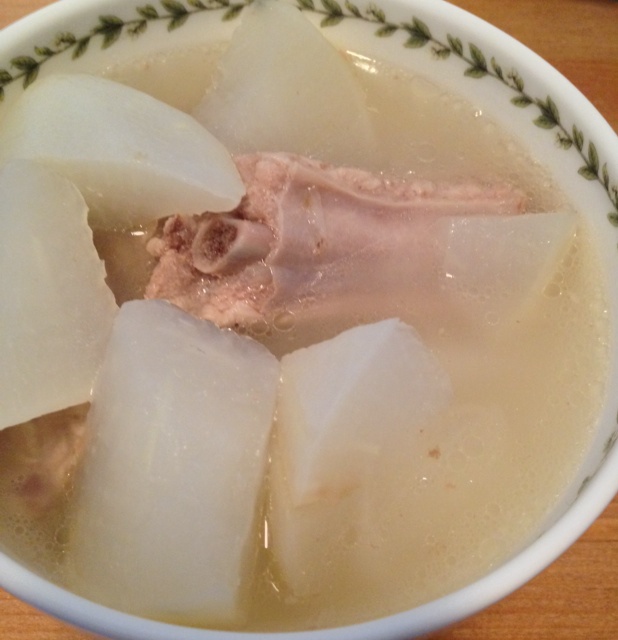 萝卜排骨汤