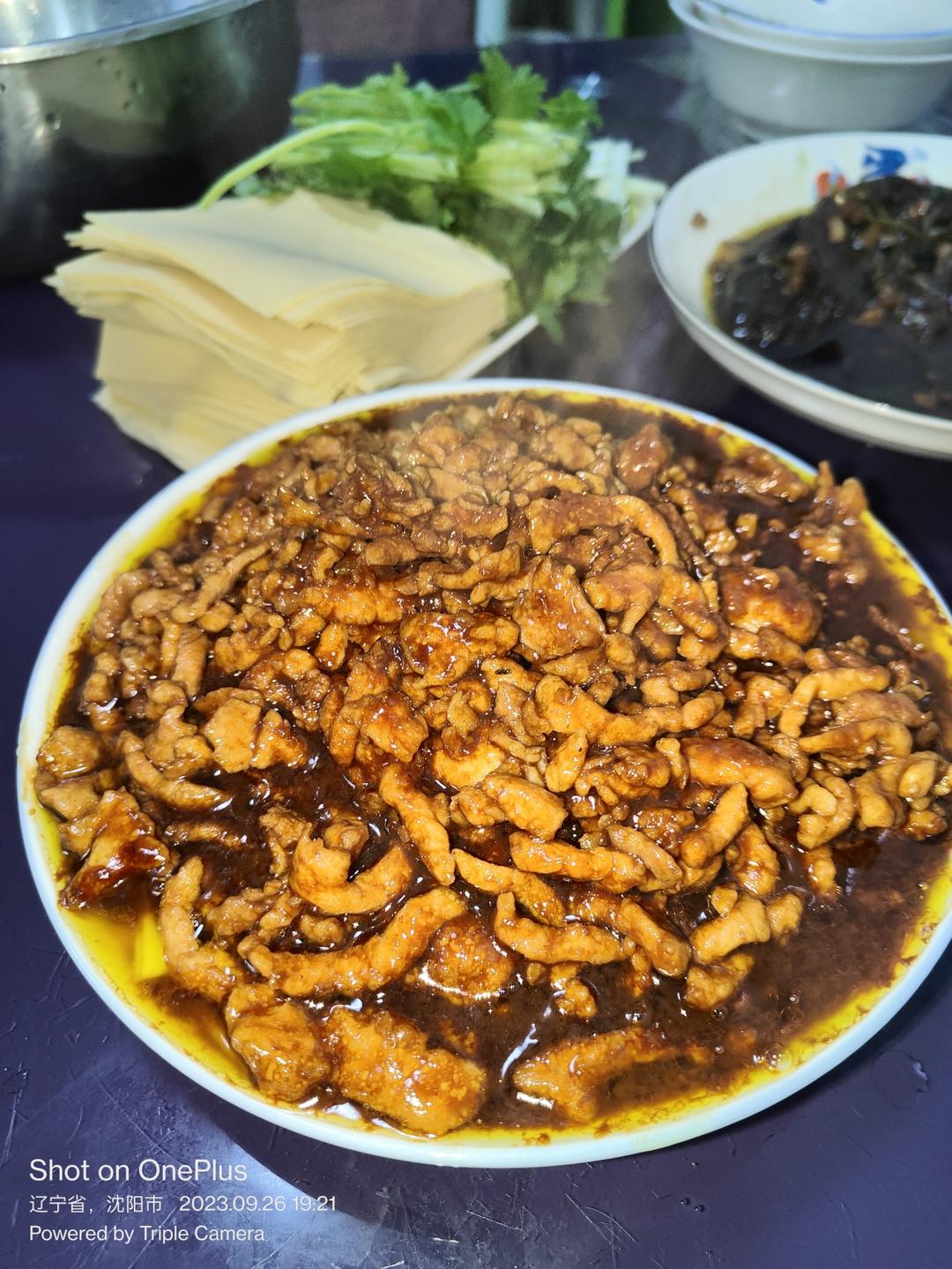 京酱肉丝
