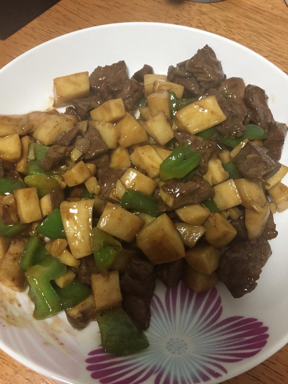 家常菜~杏鲍菇烧牛肉粒