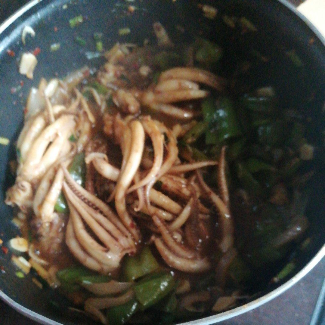 爆炒鱿鱼须