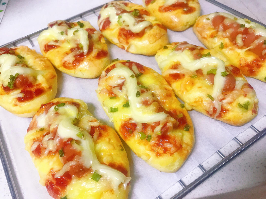 香葱芝士肠仔包（热狗面包）