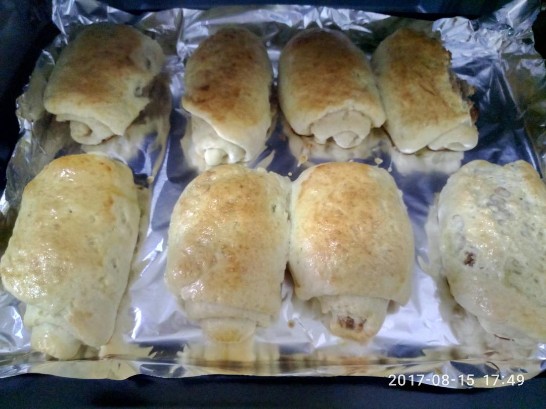 椰酥椰蓉面包卷
