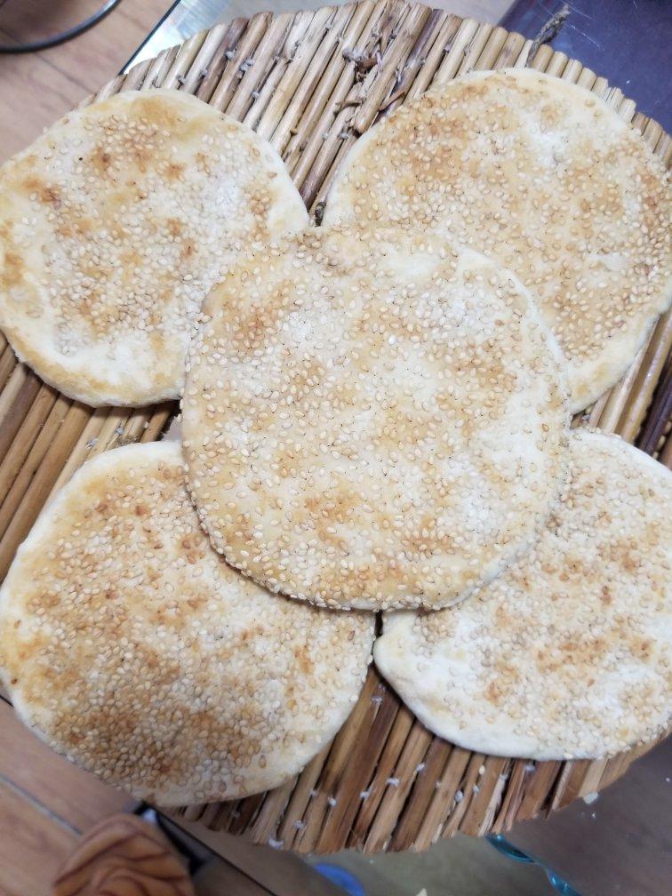 发面麻酱烧饼 超级无敌香 一看就会 附视频细节讲解