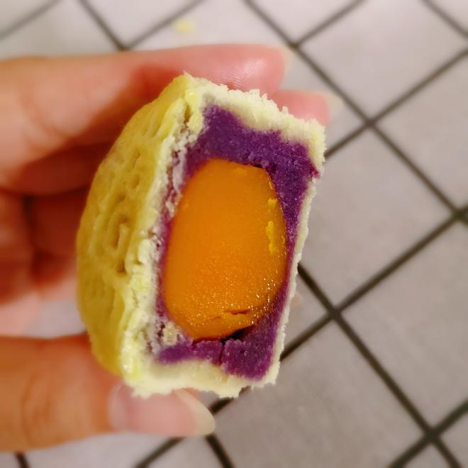 一人食之快快手紫薯蛋黄月饼的做法