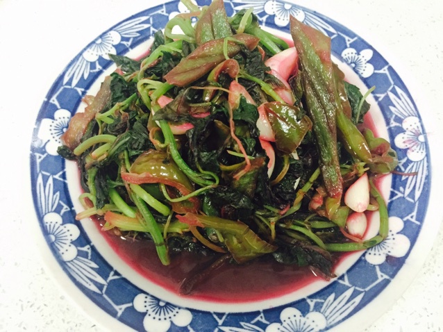 蒜茸炒红苋菜