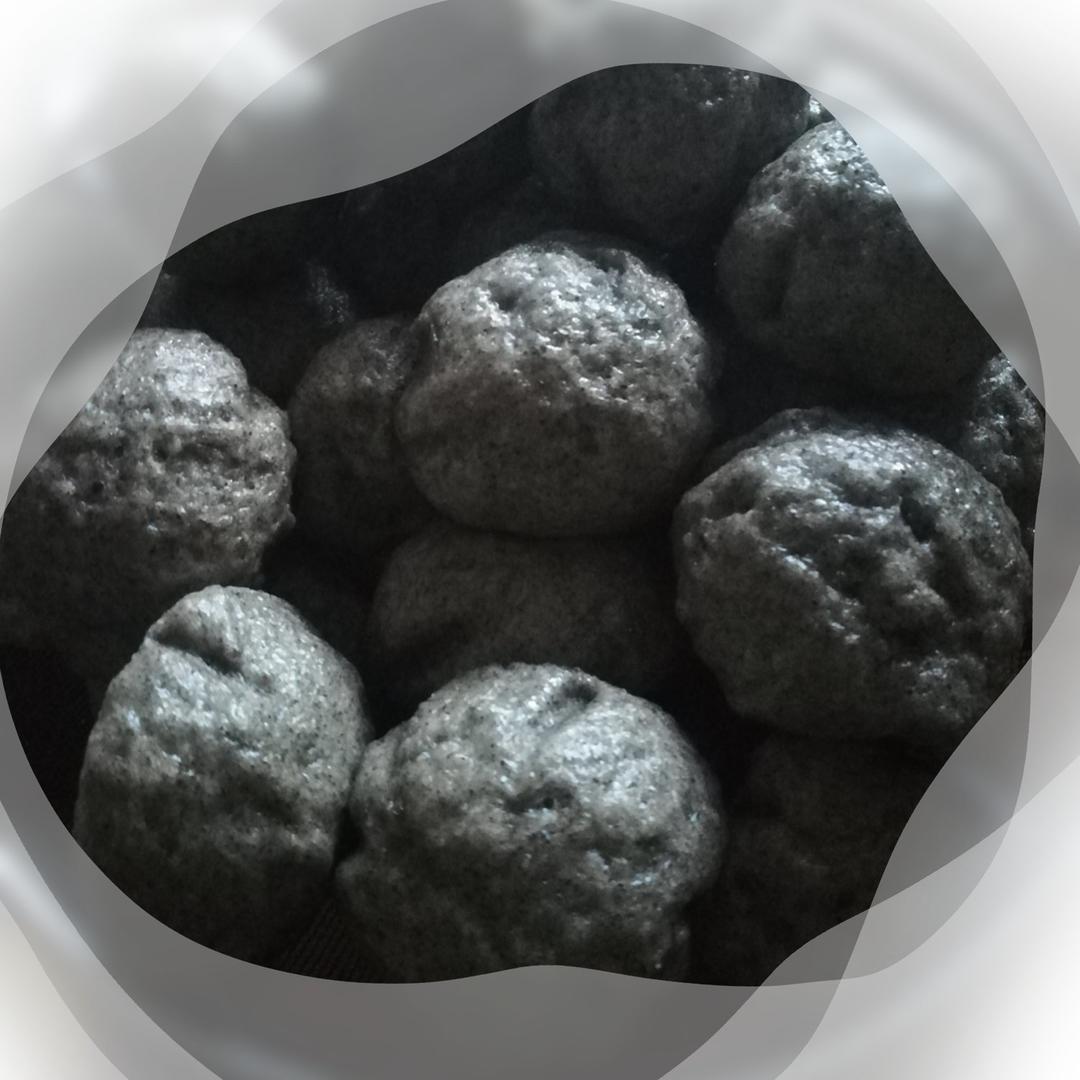 薄荷七喜做的奶香黑芝麻刀切馒头