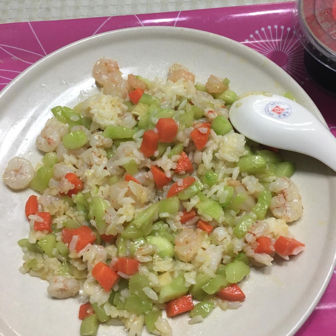 虾仁炒黄瓜胡萝卜