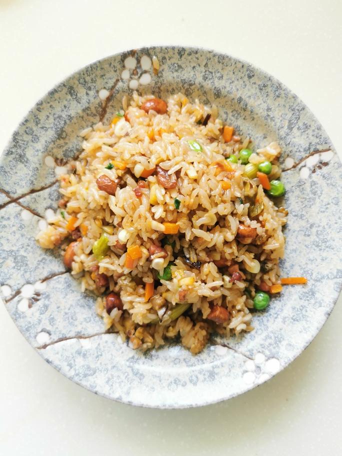 自由的炒饭的做法