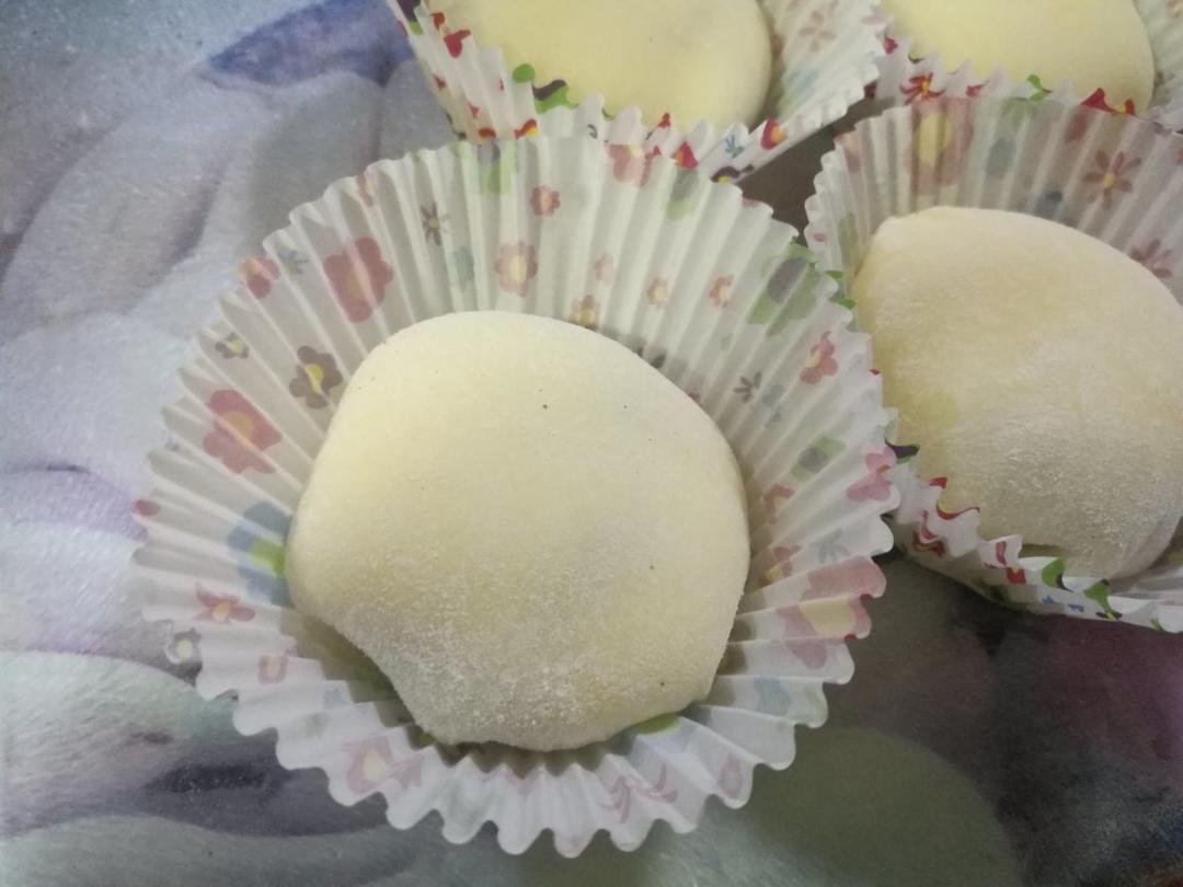 腹黑白胖子——奥利奥雪媚娘