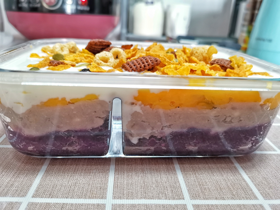 「减脂低卡甜品」酸奶紫薯芋泥千层的做法 步骤10