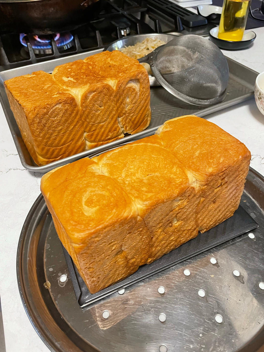 超柔牛奶棉花吐司（最详细的吐司食谱）