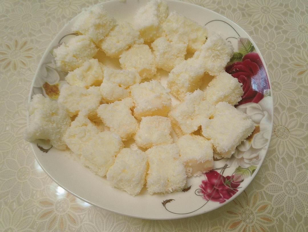 完胜85度C牛奶椰丝小方