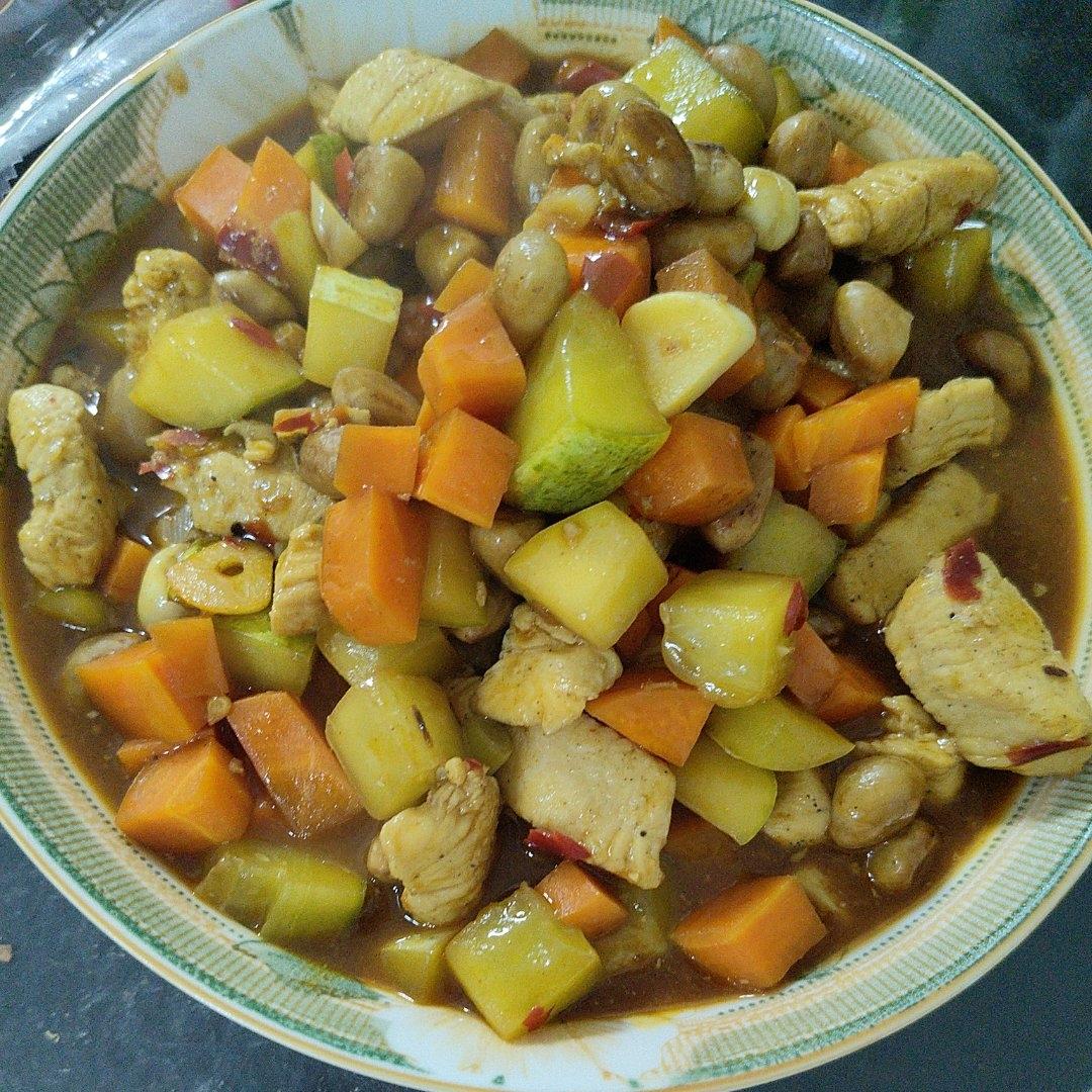 家常快手宫保鸡丁，小朋友也能吃的微辣版，小白也能复刻95%形似，90%味道！