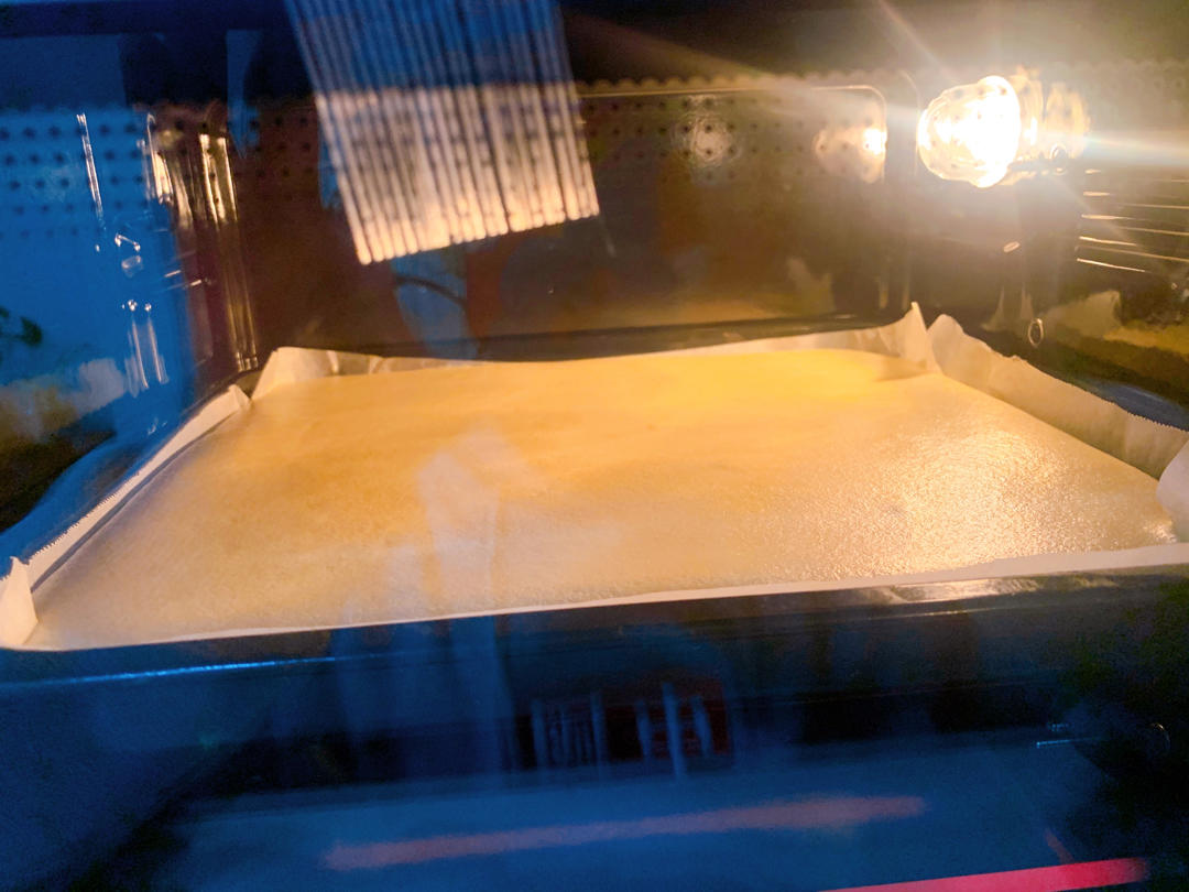 蛋糕卷这样做‼️不掉皮不开裂（小视频食谱）