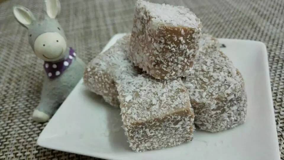 椰蓉牛奶小方