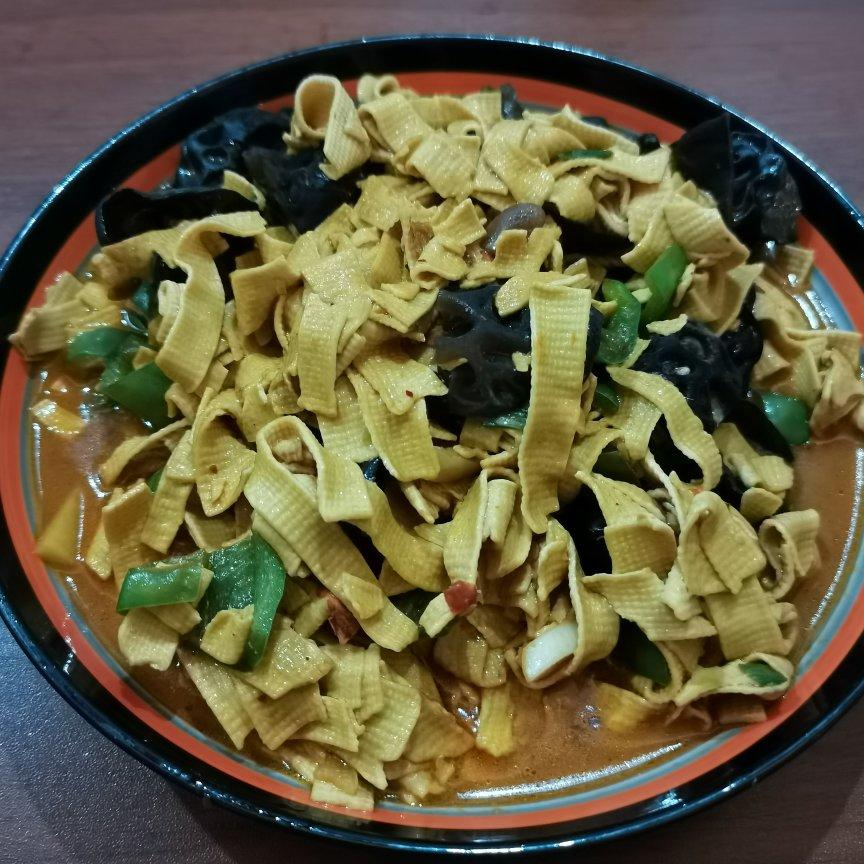 【青椒炒豆皮】简单快速，比吃肉还香