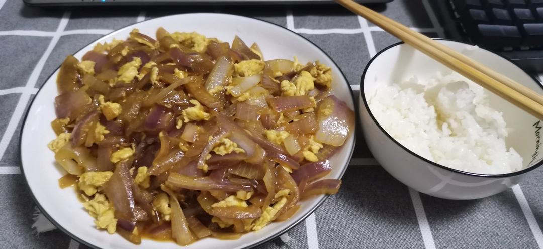 洋葱炒鸡蛋