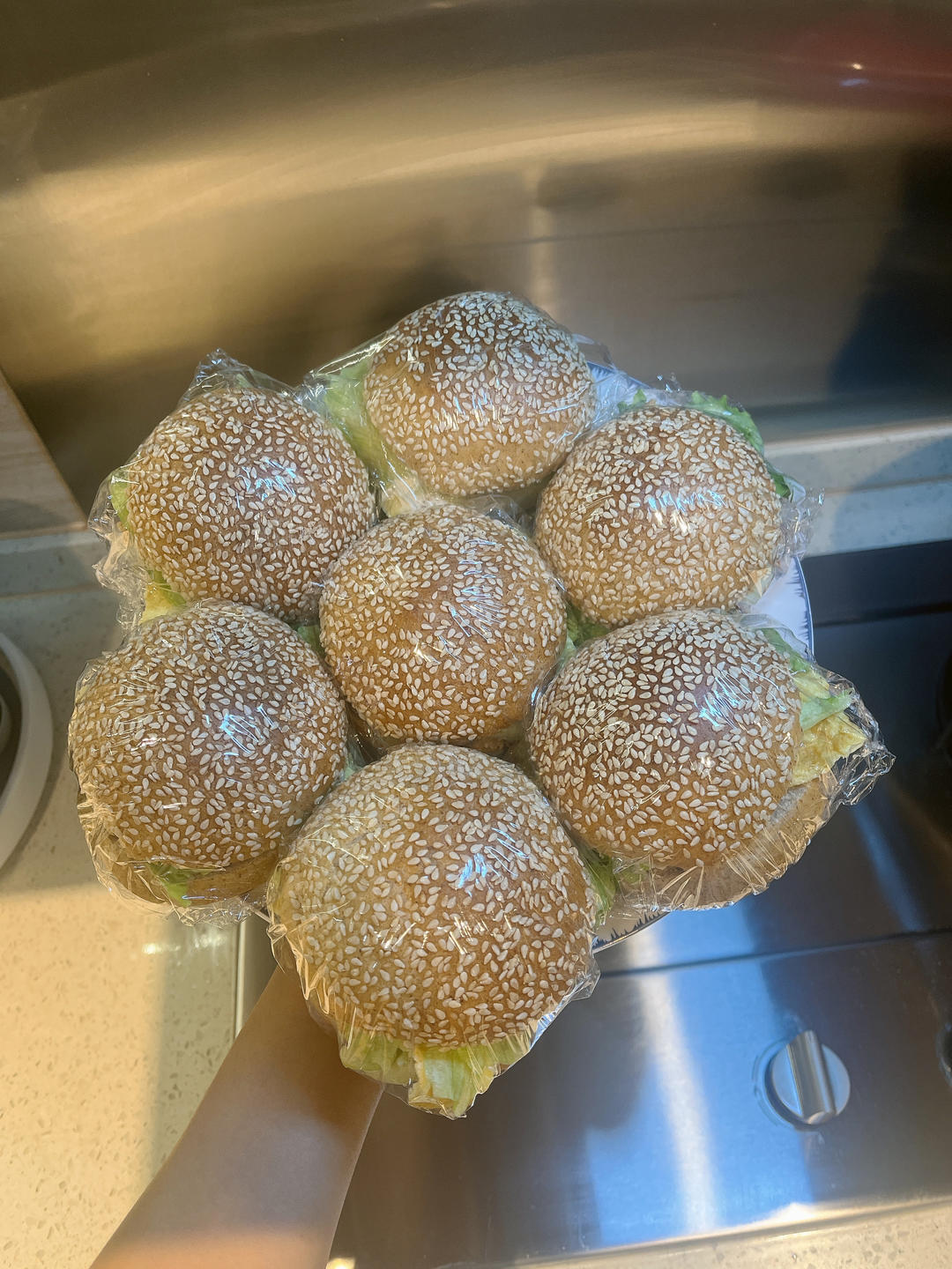 汉堡胚面包餐包（视频夏季轻松快速手揉手套膜方法）