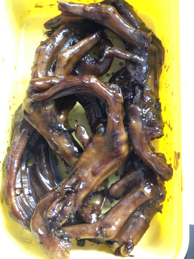 周黑鸭味～～～鸭翅 鸭爪