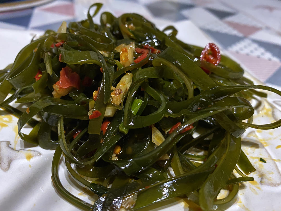 凉拌酸辣海带丝