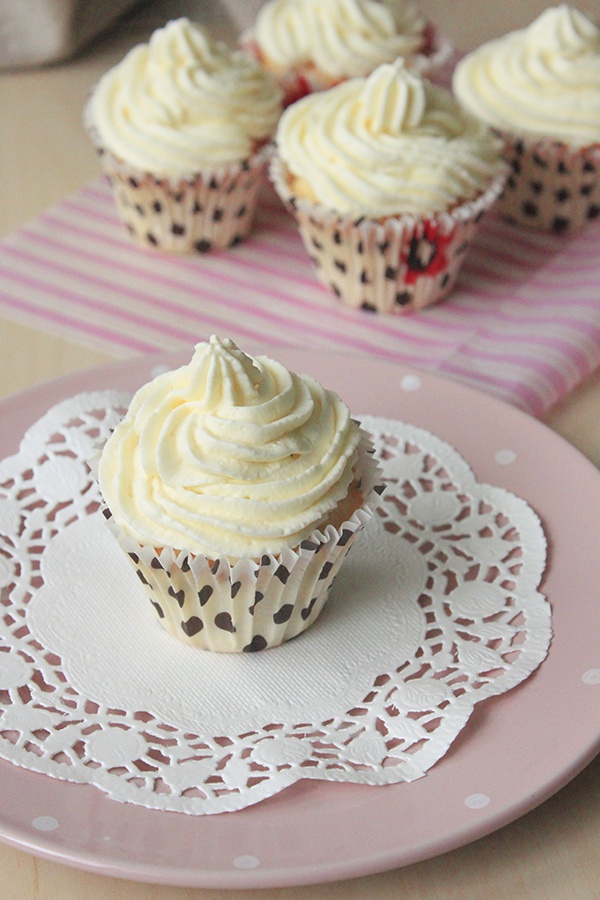 蛋香十足の海绵杯子蛋糕，伴手礼好选择。