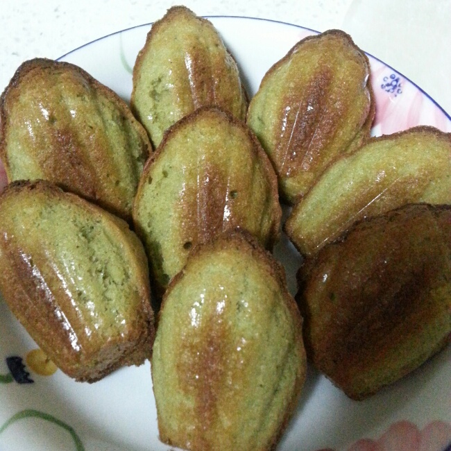 抹茶玛德琳蛋糕