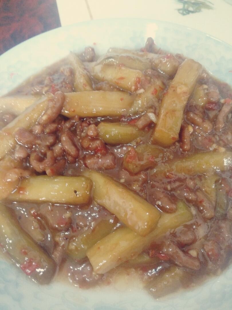 鱼香茄子是如此勾人，以至于连体重都不顾了！