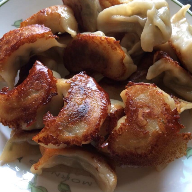 超级简单做煎饺