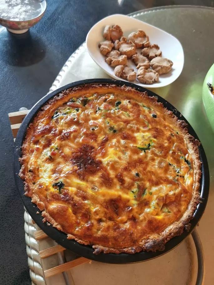 菠菜火腿奶酪咸派