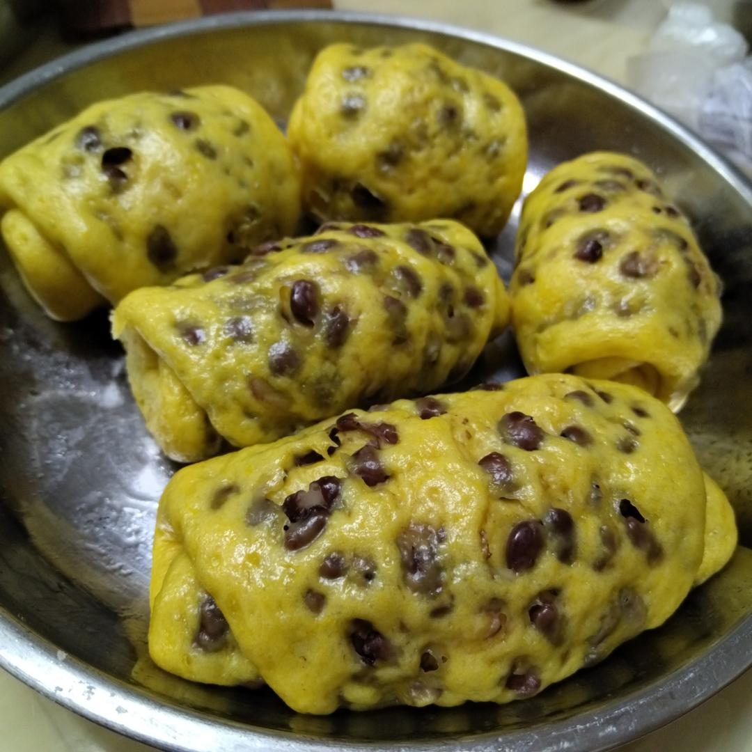 美味南瓜红豆卷，好看又好吃