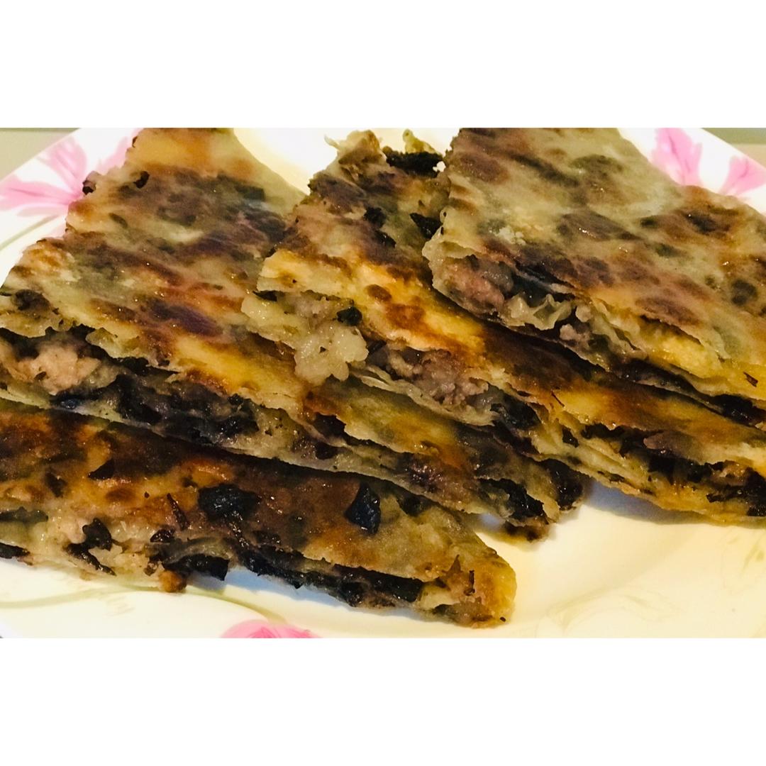 梅干菜五花肉千层饼