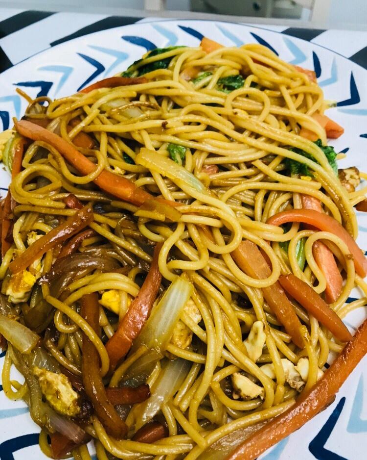 中式炒意面