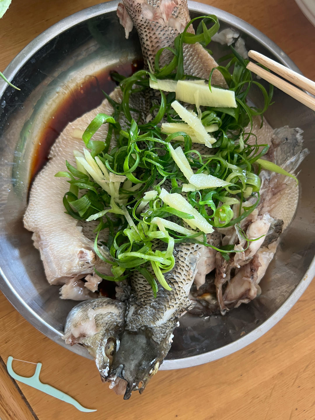 10分钟做 清蒸鲈鱼 （附切鱼图解）