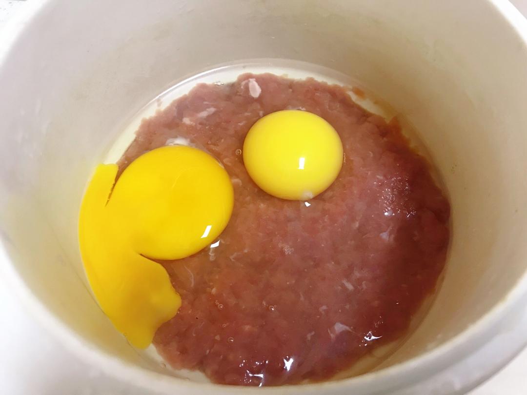 鸡蛋肉饼汤