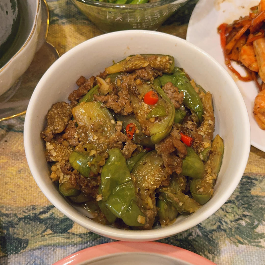 很下饭的油淋青茄子肉末