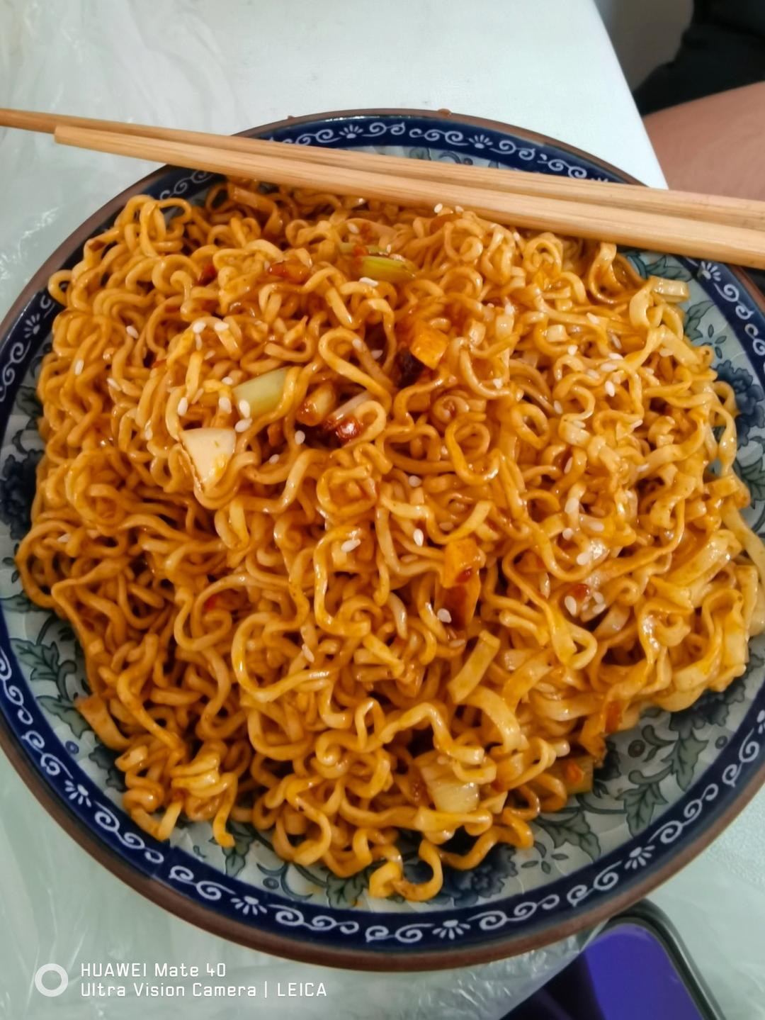 泡面的神仙吃法❗️❗️好吃到尖叫的凉拌方便面