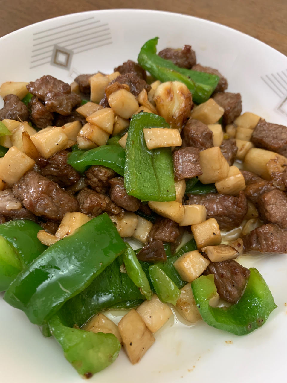 黑椒配牛肉这么好吃，当然是天生一对！——黑椒牛肉粒