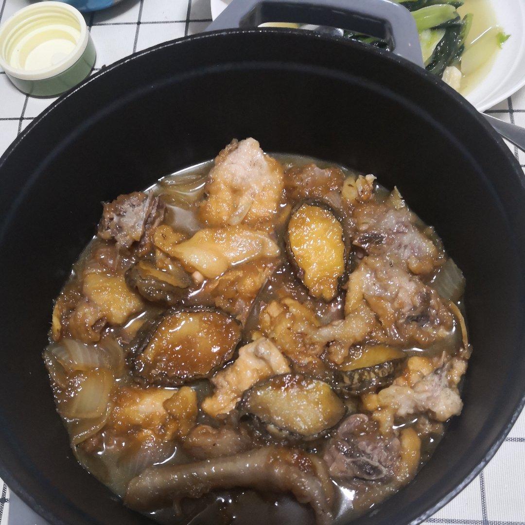 三步学会广州酒楼招牌鲍鱼鸡煲