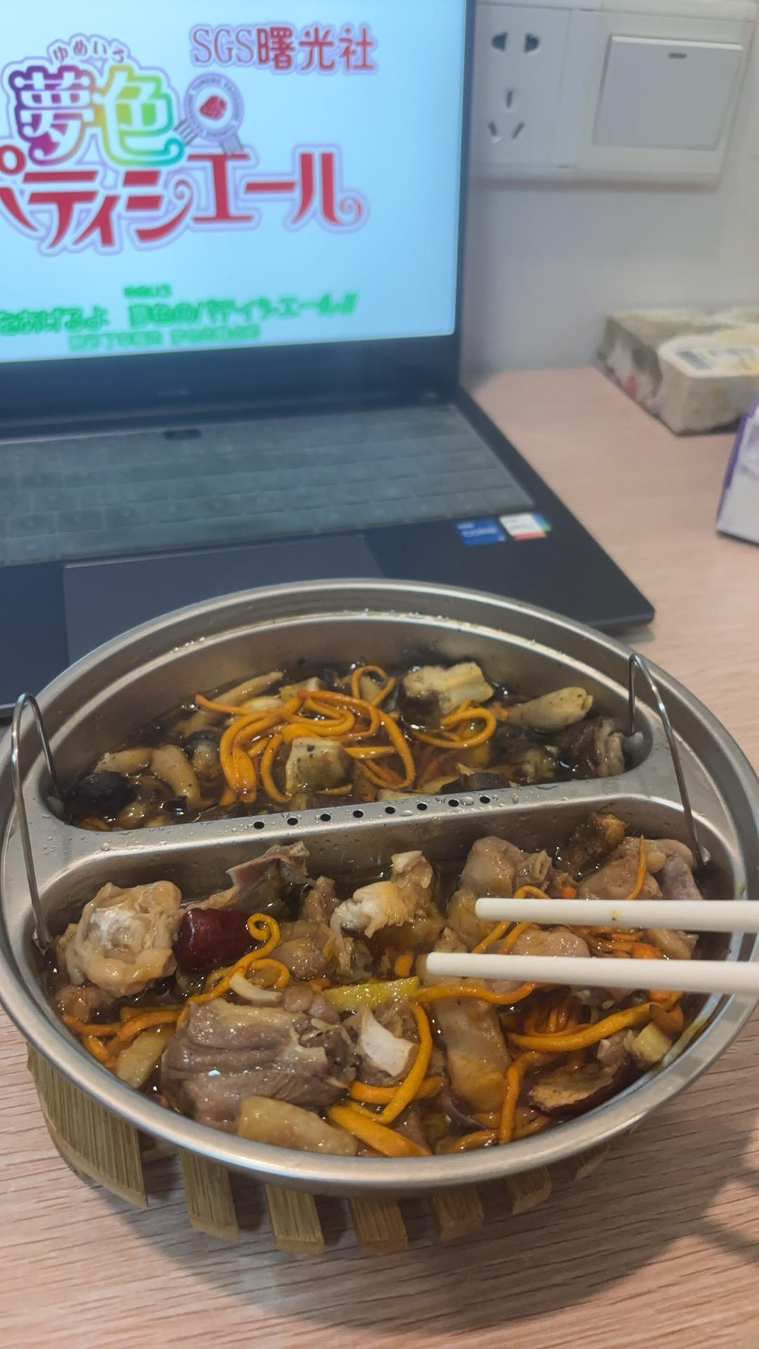 地道广东味——虫草花蒸鸡