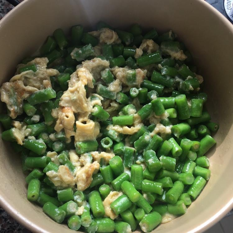 豆角炒鸡蛋